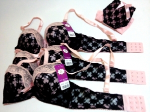 Grosir Baju Dalam Wanita, jual pakaian dalam wanita, toko pakaian dalam wanita, grosir pakaian dalam wanita, distributor pakaian dalam wanita, produsen pakaian dalam wanita, importir pakaian dalam wanita, pusat pakaian dalam wanita, grosir pakaian dalam wanita Surabaya, grosir pakaian dalam wanita jakarta, grosir pakaian dalam wanita semarang, grosir pakaian dalam wanita solo, grosir pakaian dalam wanita yogyakarta