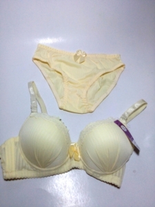 Toko Bra Dan Panties, jual bra dan panties, grosir bra dan panties, distributor bra dan panties, produsen bra dan panties, importir bra dan panties, pusat bra dan panties, grosir bra dan panties Surabaya, grosir bra dan panties jakarta, grosir bra dan panties semarang, grosir bra dan panties solo, grosir bra dan panties yogyakarta